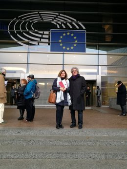 Carmen Martínez y Gregorio Briz, de CHA, en unas jornadas en Bruselas