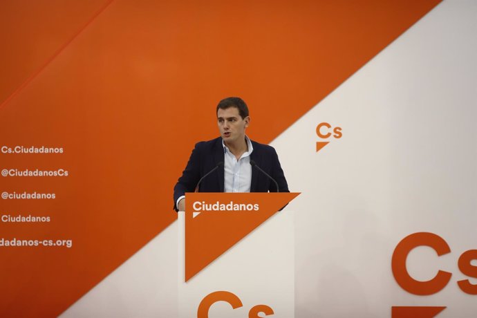 Rueda de prensa de Albert Rivera en la sede de Ciudadanos