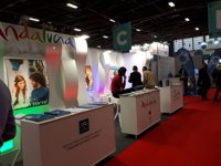 La Junta promociona la oferta de 22.600 atraques de puertos deportivos en el Salón Náutico de París