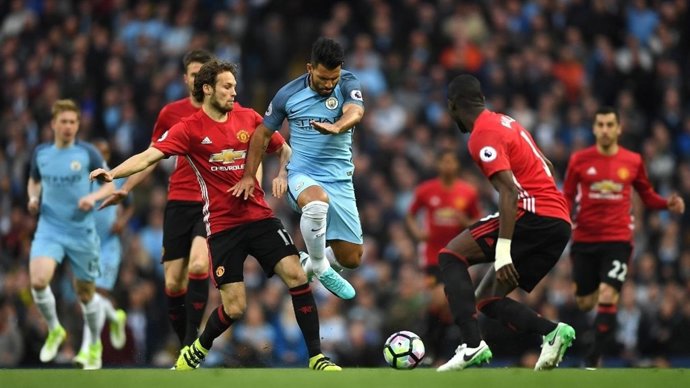 Agüero en el Manchester United - Manchester City