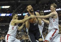Ibaka gana la partida a Marc Gasol y Mirotic vuelve a jugar con triunfo