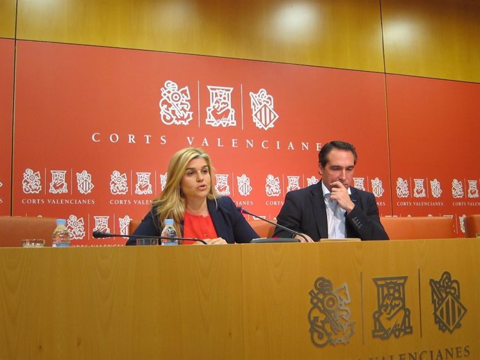 Eva Ortiz y Rubén Ibáñez, del GPP en las Corts