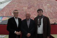 La Diputación de Huelva apadrina en la feria 'Saborea Cumbres Mayores' "la ración de jamón ibérico más grande del mundo"