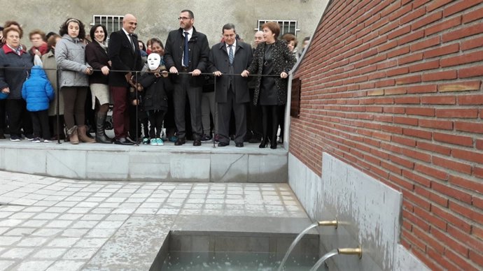 Inauguración de la remodelación de la Fuente del Agua de Fuentevaqueros