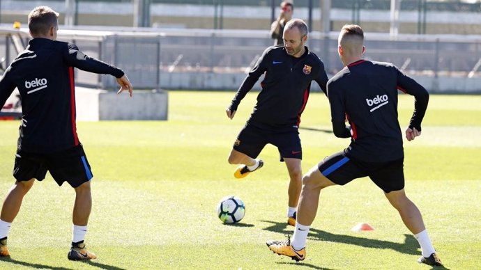 Andrés Iniesta entrenamiento Barcelona