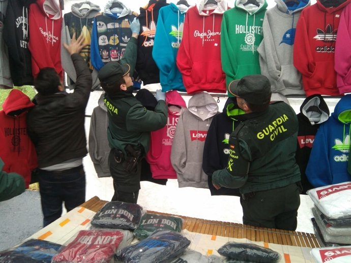 Ropa falsificada 