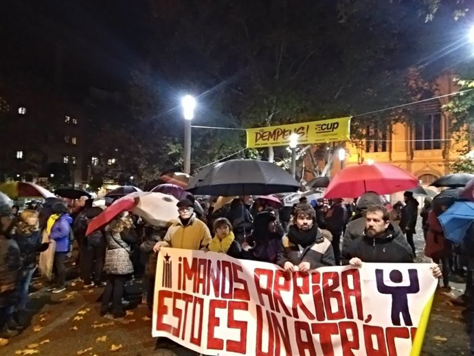 Concentració a Lleida contra la tornada d'obres del Museu de Lleida a Sijena