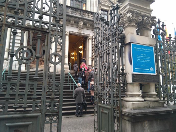 Jornadas de puertas abiertas en la Junta General del Principado de Asturias JGPA