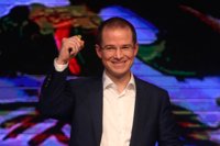 El ex dirigente del PAN Ricardo Anaya anuncia su candidatura a las presidenciales mexicanas de 2018