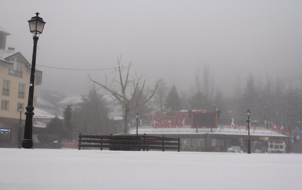 El viento mantiene cerrada la estación de Sierra Nevada ...