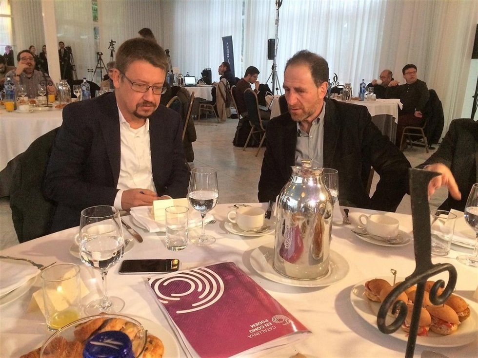 Xavier Domènech (CatECP), Enric Hernández (dtor. El Periódico)