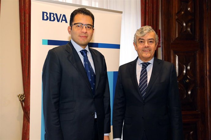 Miguel Cardoso (i) y Carlos Gorria, de BBVA.