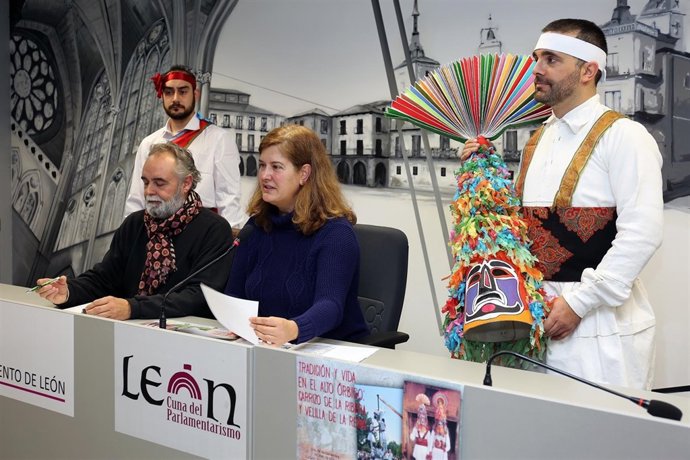 Presentación de 'Tradición y vida'.