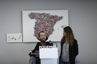 Podemos mantiene a ERC y PSC su oferta de un Gobierno "transversal" en Cataluña si rectifican