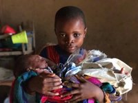 La falta de alimentos y cosechas aboca a 400.000 niños a la muerte en Kasai si no reciben ayuda