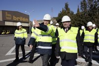 Lambán visita la fábrica de Brilén, que invertirá 25 millones en cinco años para mejorar su capacidad logística
