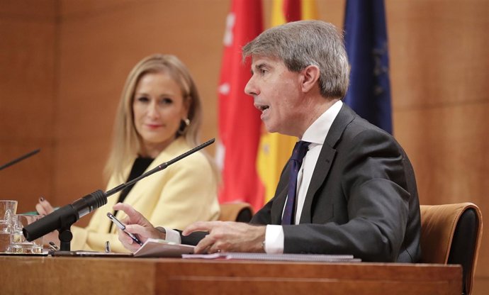 Cifuentes Preside La Reunión Del Consejo De Gobierno
La Presidenta De La Comunid