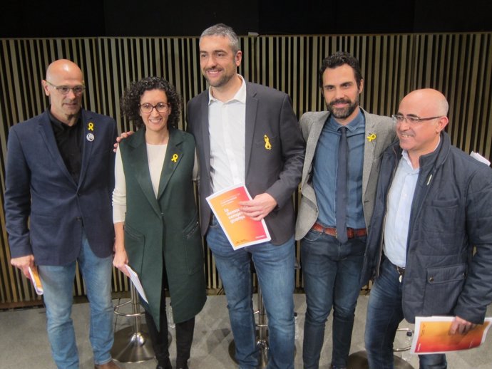 Els candidats d'ERC R.Romeva, M.Rovira, B.Solé, R.Torrent, O.Peris