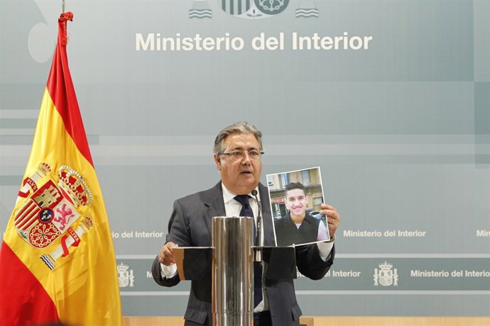 Zoido durant roda de premsa després de la reunió del pacte antigihadista 