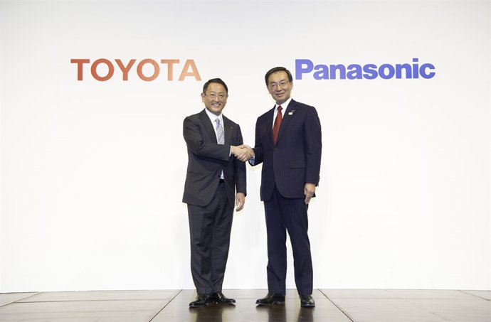 Acuerdo entre Toyota y Panasonic