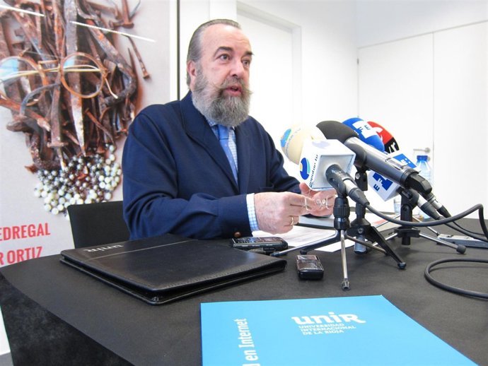 Javier Tourón, vicerrector  UNIR                        