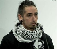 El presunto autor de la agresión al hombre de tirantes con la bandera de España pasará a disposición judicial el jueves