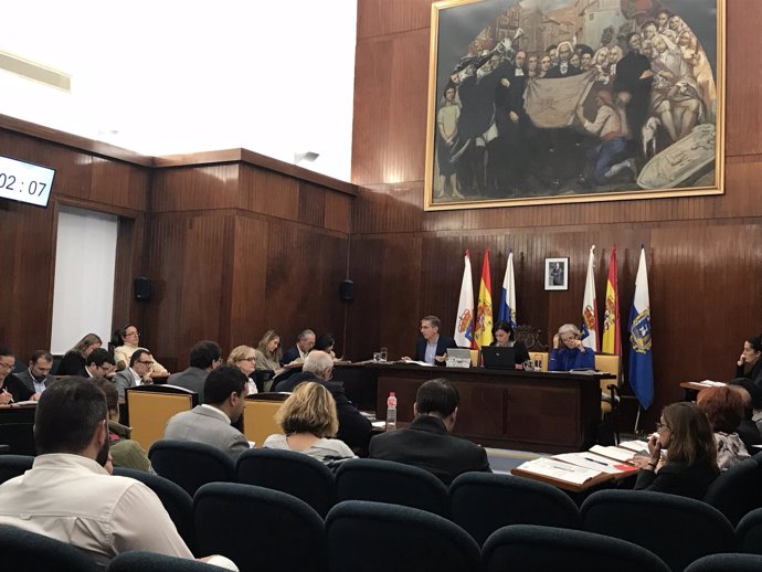 Pleno extraordinario del Ayuntamiento de Santander