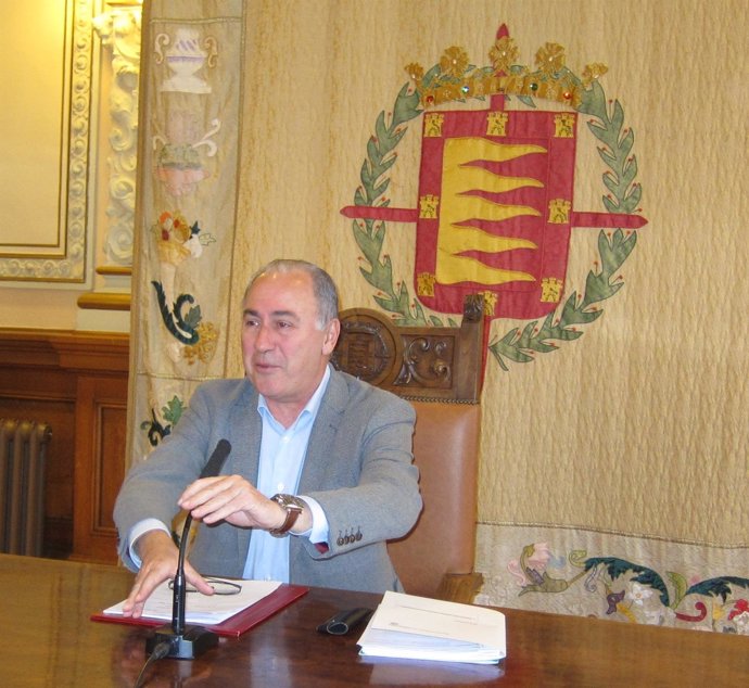 El concejal de Hacienda y Promoción Económica de Valladolid, Antonio Gato