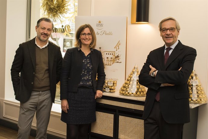 Iniciativa 'Luce tu pueblo'