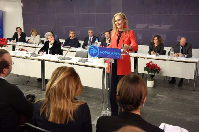 La presidenta del PP de Madrid, Cristina Cifuentes, en la sede el PP en Génova