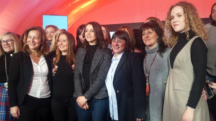 Arrimadas en un acte amb dones a Barcelona