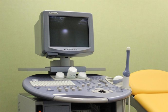 Ecógrafo, ecografía, ginecólogo, ginecólogos, ginecología, equipo médico