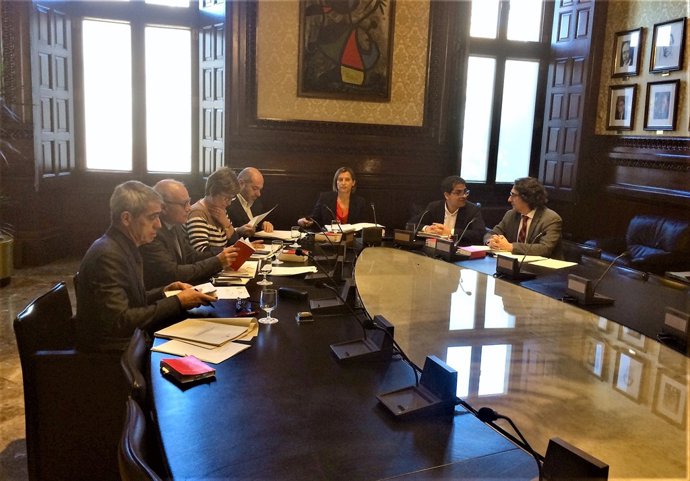 Mesa de la Diputació Permanent del Parlament