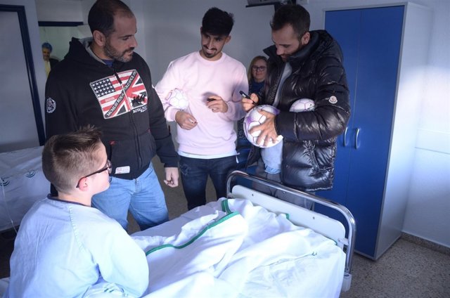 Visita de jugadores del Real Jaén