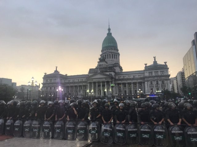 Disturbios congreso de Argentina