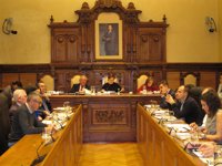 El Pleno aprueba mantener la gestión indirecta del Servicio de Ayuda a Domicilio frente a la remunicipalización