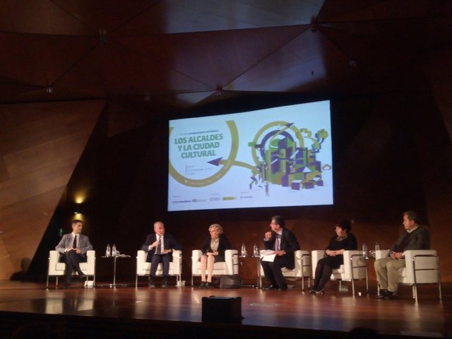 Alcalde De Málaga En Madrid