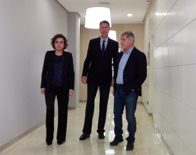 Xavier García Albiol, Dolors Montserrat y Alberto Fernández Díaz, PP 