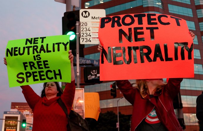 Protesta por el fin de la neutralidad en Internet