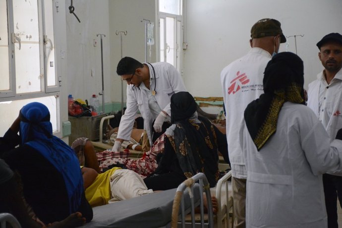 Un equipo médico de MSF en Yemen