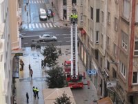 Rachas de viento de 95 kilómetros y olas de casi 8 metros en Santander
