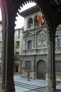 El Ayuntamiento de Alcañiz acogerá la capilla ardiente de los dos guardias civiles fallecidos este jueves