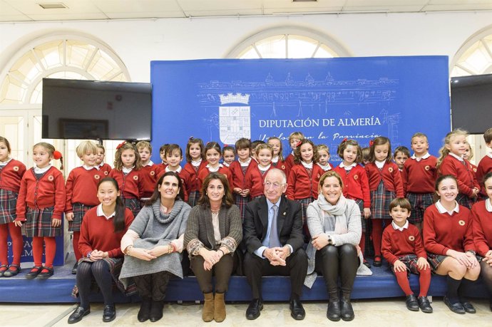 Los alumnos del Colegio Altaduna visitan la Diputación