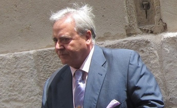 El exalcalde de Alicante Luis Díaz Alperi