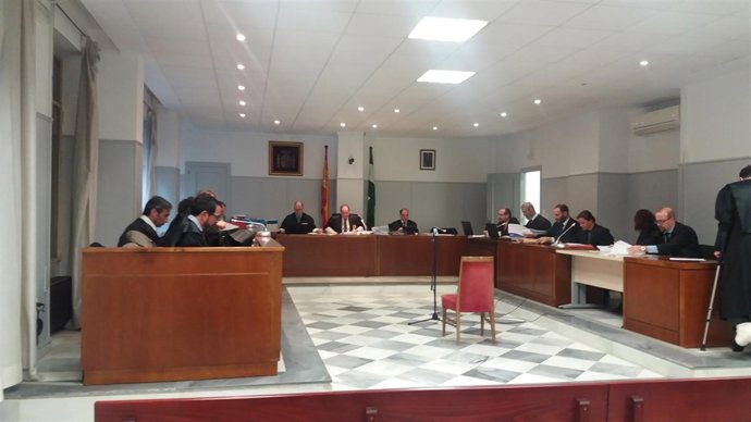 Tribunal que enjuicia en caso 'Facturas'