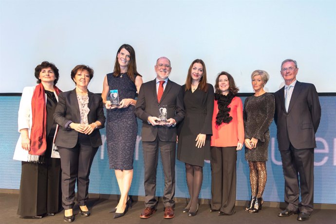 La campaña 'Mujeres por el corazón', premio iMujer 