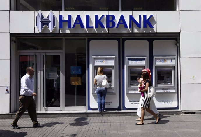Sede del banco turco Halkbank en Estambul.