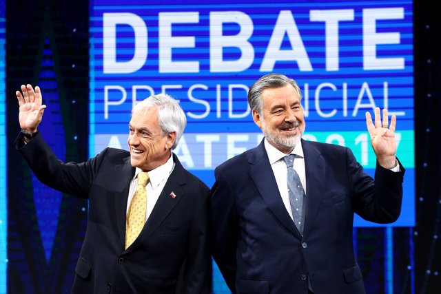 Sebastián Piñera y Alejandro Guillier en el último debate electoral