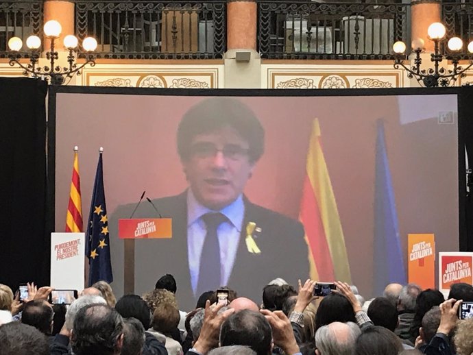 El cabeza de lista de JuntsxCat a las elecciones, Carles Puigdemont