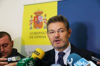 Catalá: La jornada de funcionarios "debe ser común", pero hay "margen" en su organización